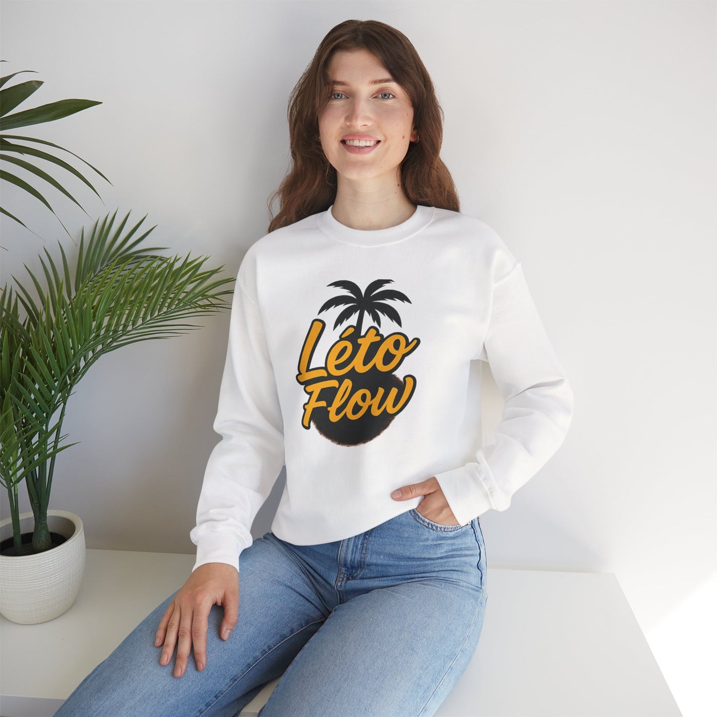 Leto Flow sweatshirt-cozy Vibes, Clean Style.